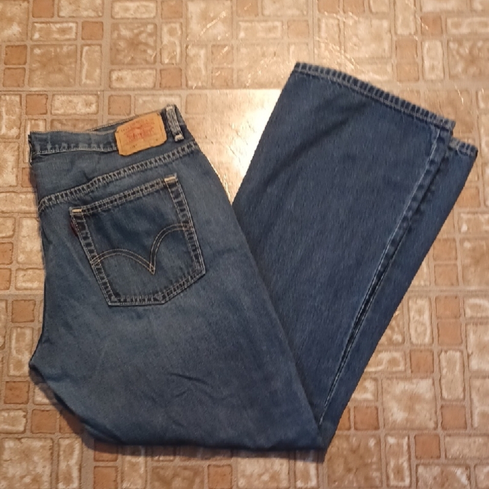 Levi's Blue Jeans Women's Bootcut, Low Rise Size 16